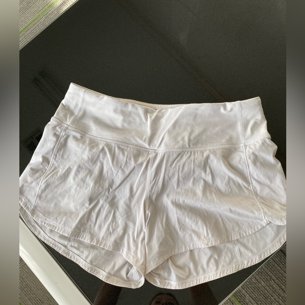 Lululemon Speed Up Mid-Rise Lined Short 4"